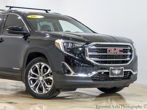 Used 2018 GMC Terrain SLT w/ Preferred Package AWD/4WD image 2