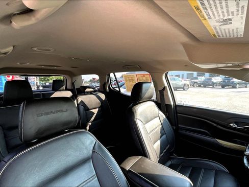 Used 2019 GMC Acadia Denali w/ LPO, Floor Liner Package image 23