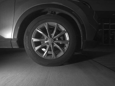 Used 2024 Honda CR-V EX-L image 4