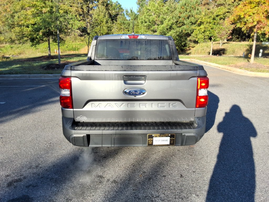 Used 2023 Ford Maverick XLT FWD image 6