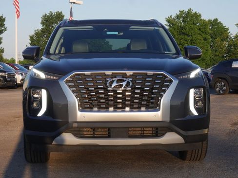 Used 2020 Hyundai Palisade SEL w/ Premium Package AWD/4WD image 3