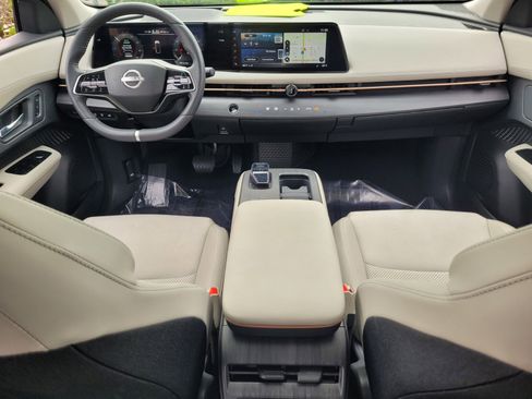 Used 2023 Nissan Ariya FWD image 13