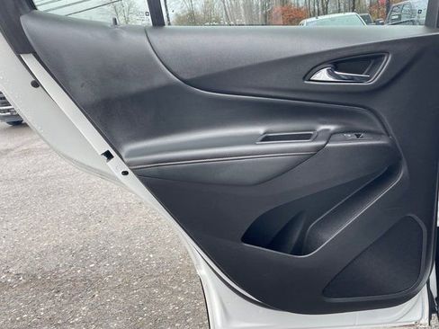 Used 2019 Chevrolet Equinox Premier image 11