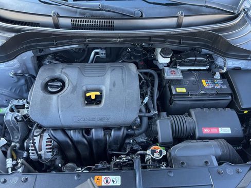 Certified 2022 Kia Soul LX w/ Technology Package image 28