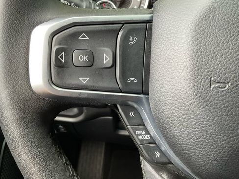 Used 2025 RAM 1500 Big Horn AWD/4WD image 32