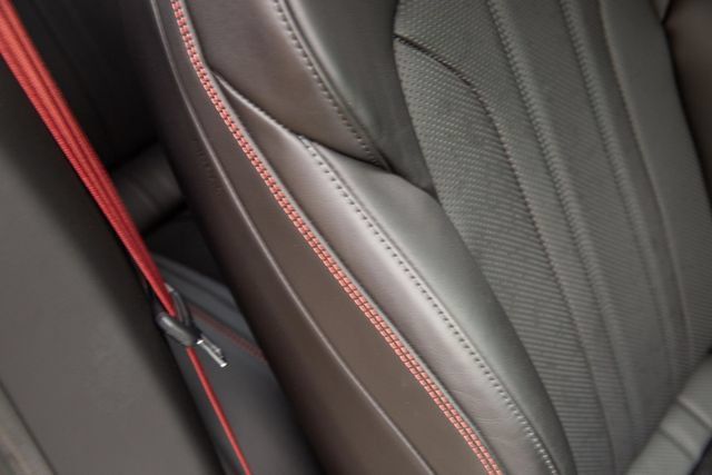Used 2022 Bentley Continental GT AWD/4WD image 36