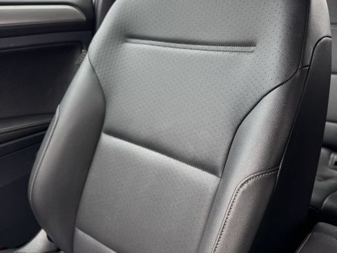 Used 2015 Volkswagen Golf S FWD image 30