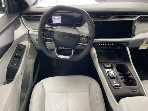 New 2026 Jeep Cherokee Limited image 13