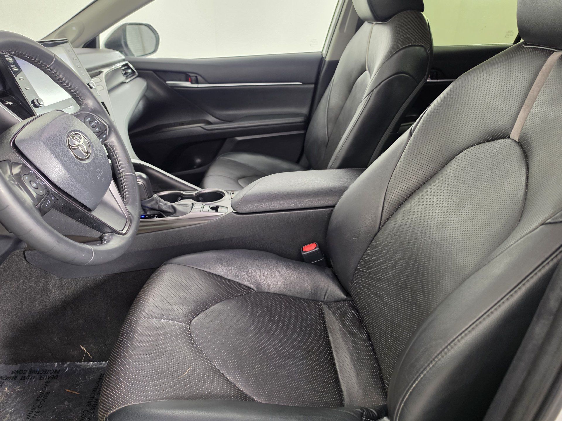 Used 2023 Toyota Camry XSE w/ Driver Assist Package FWD image 3