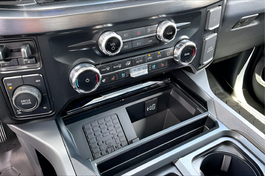 New 2026 Ford F250 Lariat w/ Lariat Ultimate Package AWD/4WD image 19