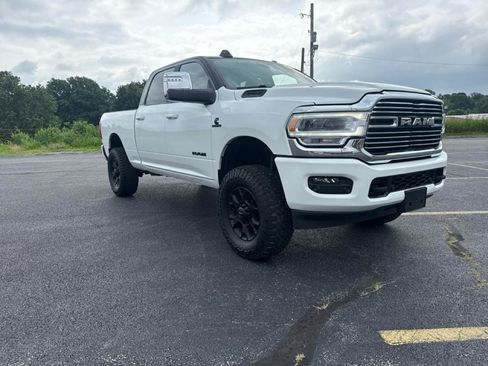 Used 2024 RAM 2500 Laramie w/ Safety Group AWD/4WD image 3