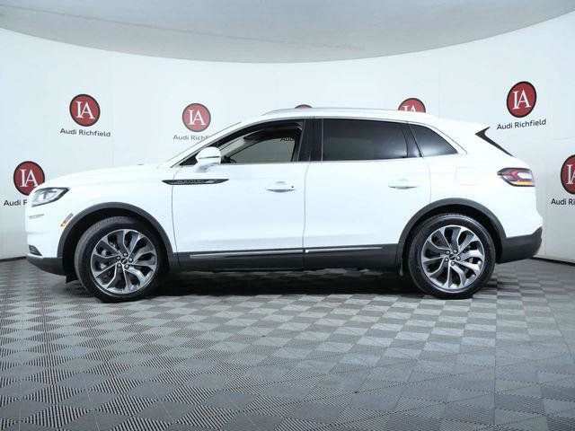 Used 2023 Lincoln Nautilus Reserve w/ Luxury Package AWD/4WD image 5