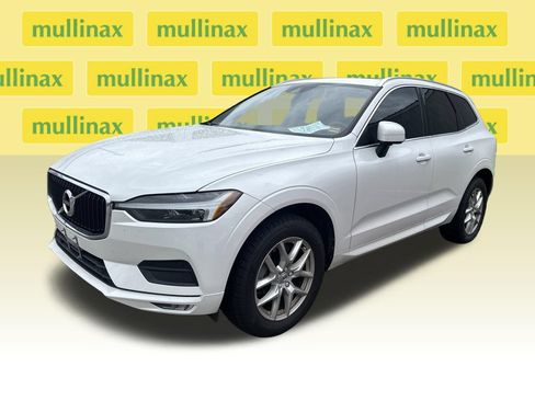 Used 2021 Volvo XC60 T6 Momentum AWD/4WD image 5