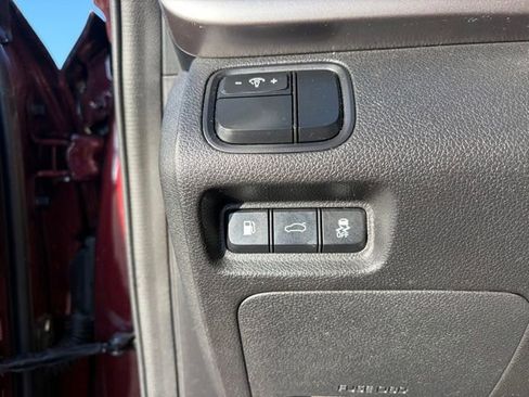 Used 2017 Kia Optima LX image 22