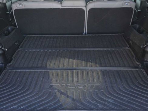 Used 2018 Honda Pilot Touring image 27