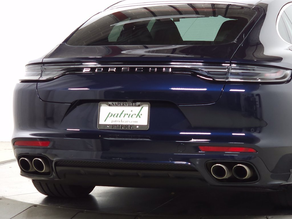 Used 2022 Porsche Panamera 4S AWD/4WD image 7