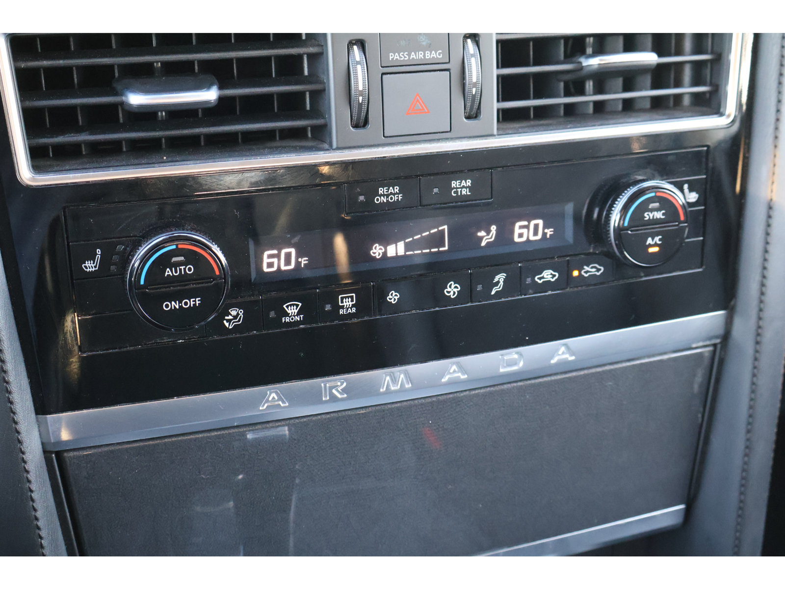 Used 2024 Nissan Armada SV AWD/4WD image 26