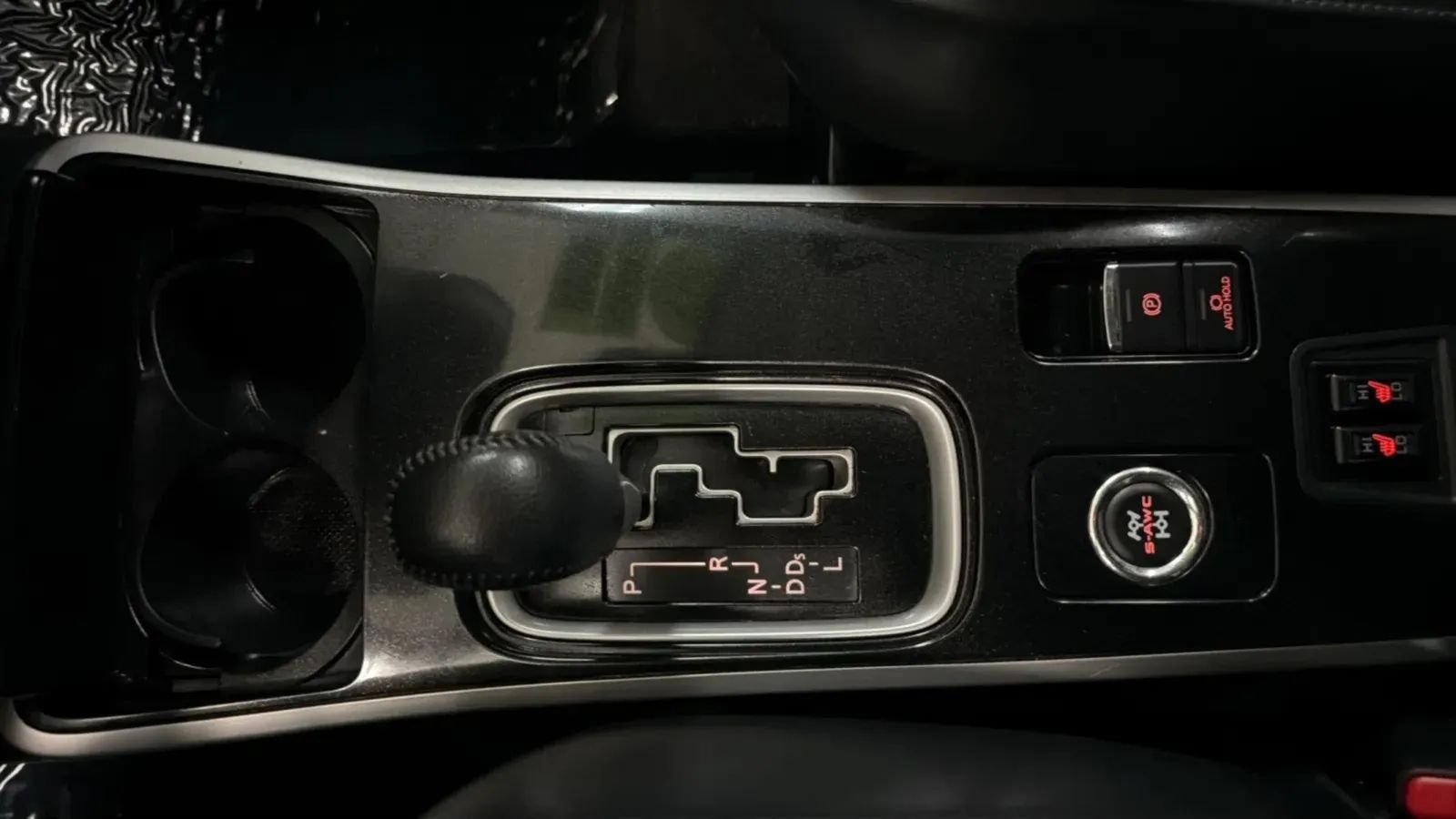Used 2019 Mitsubishi Outlander SEL AWD/4WD image 12