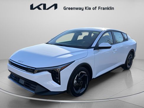New 2025 Kia K4 EX image 3