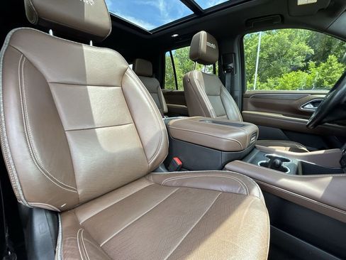 Used 2022 Chevrolet Tahoe High Country AWD/4WD image 28