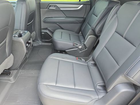 New 2026 GMC Acadia Elevation w/ Elevation Premium Package FWD image 15