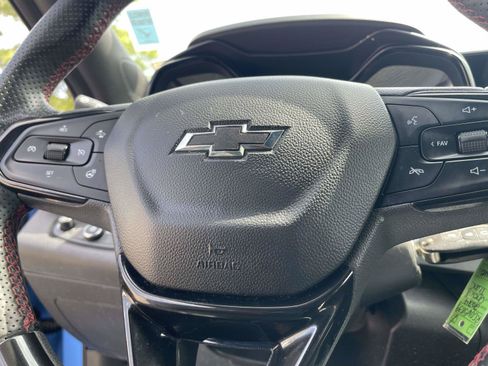 Used 2024 Chevrolet Trax RS w/ Driver Confidence Package FWD image 18