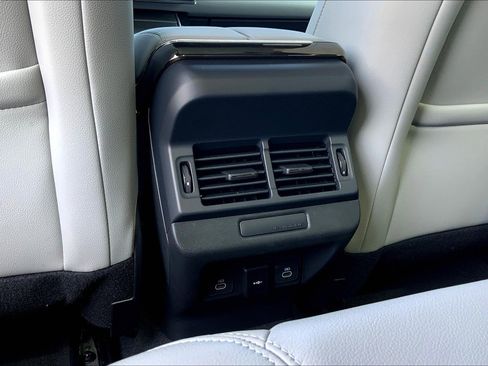 New 2026 Land Rover Range Rover Evoque S image 20