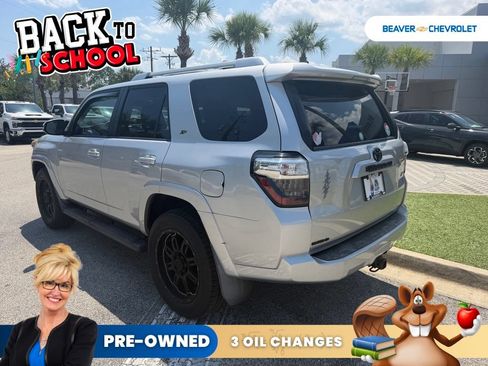 Used 2016 Toyota 4Runner SR5 Premium AWD/4WD image 5