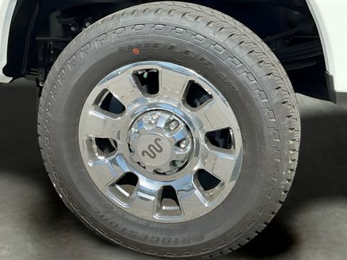 New 2025 Ford F250 King Ranch w/ Chrome Package image 24