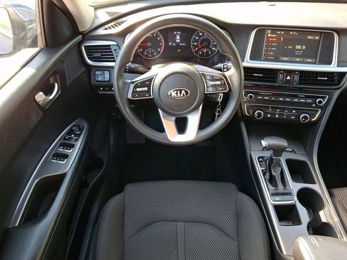 Used 2019 Kia Optima LX FWD image 20