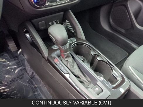 Used 2023 Chevrolet TrailBlazer LT FWD image 20
