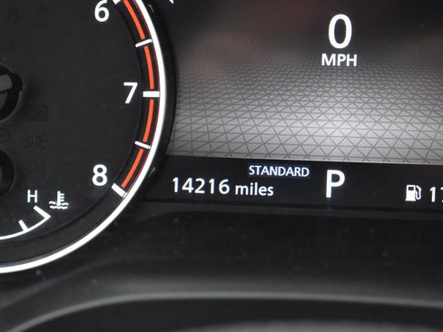 Used 2023 Nissan Rogue SV FWD image 31