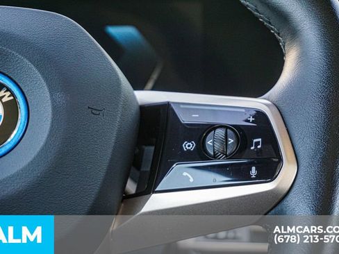 Used 2022 BMW iX xDrive50 w/ Dynamic Handling Package image 31