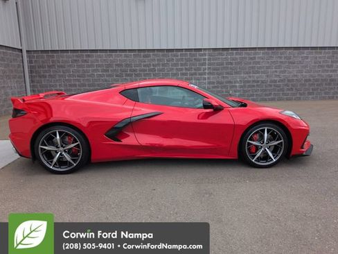 Used 2023 Chevrolet Corvette Stingray Premium Cpe w/ Z51 Performance Package RWD image 2
