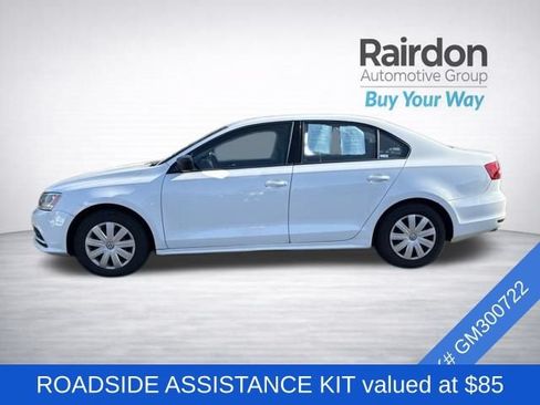 Used 2016 Volkswagen Jetta S FWD image 3