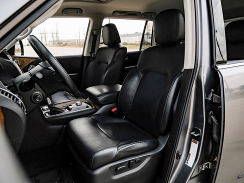 Used 2021 Nissan Armada SL w/ Captain's Chairs Package image 34