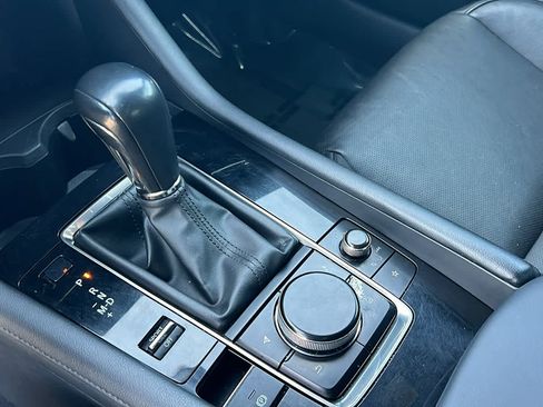 Used 2023 MAZDA MAZDA3 s image 13