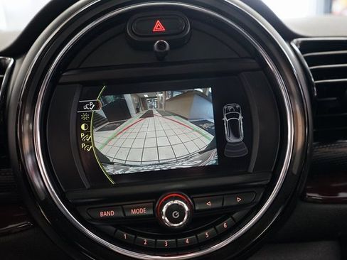 Used 2016 MINI Cooper Clubman image 8