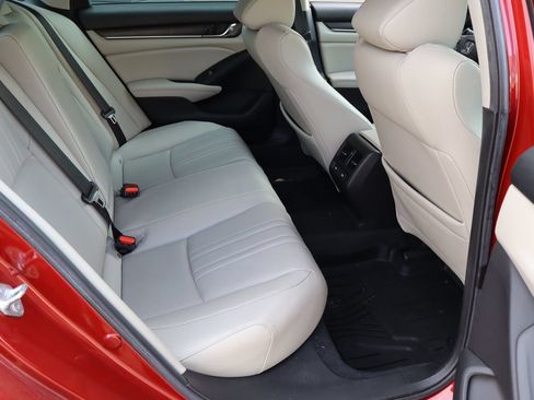 Used 2021 Honda Accord EX-L image 17