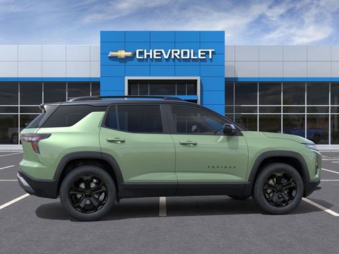 New 2026 Chevrolet Equinox LT w/ Convenience Package II AWD/4WD image 5