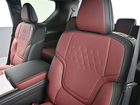 New 2026 INFINITI QX80 Autograph image 26