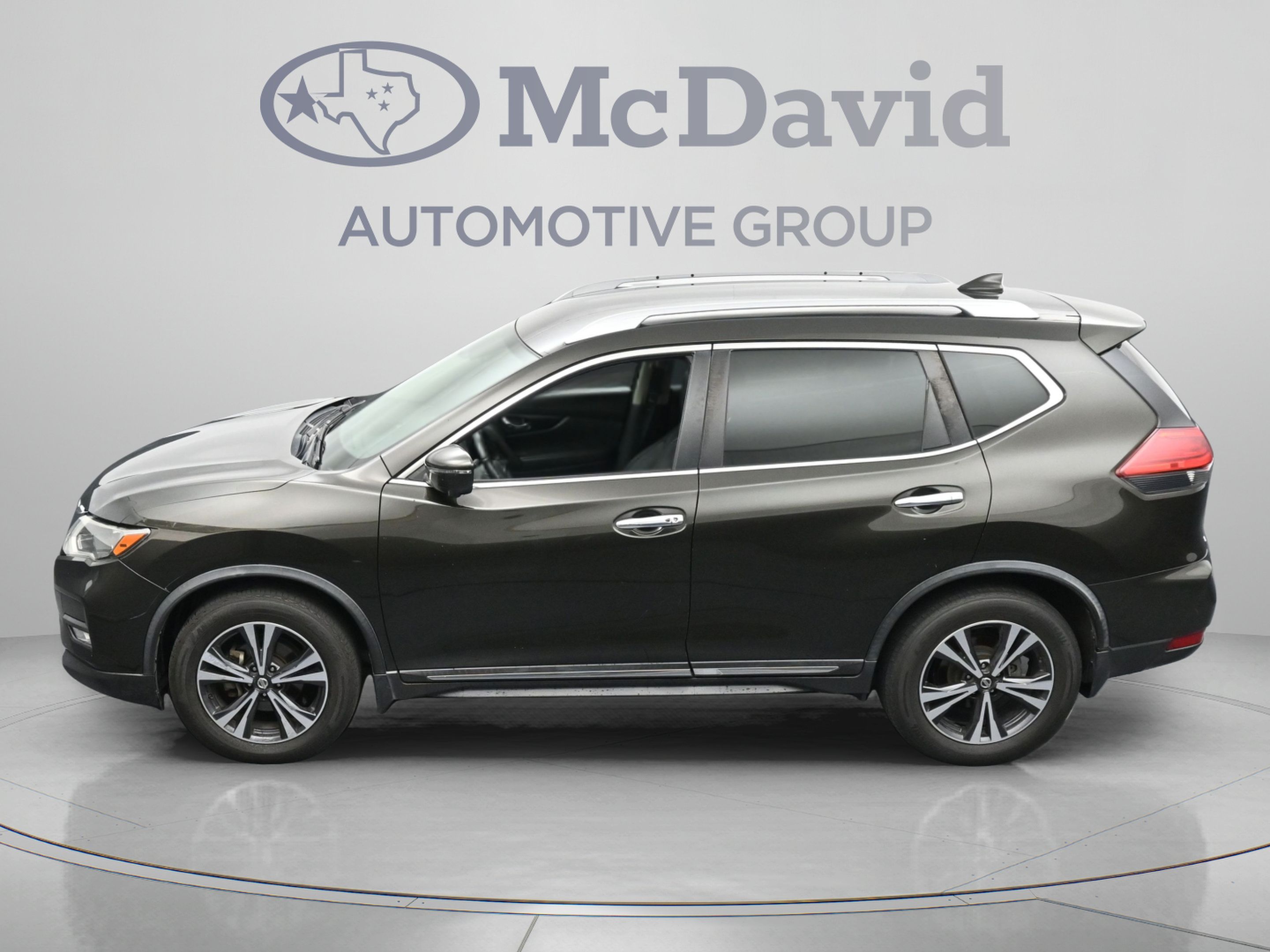 Used 2017 Nissan Rogue SL FWD image 35