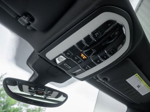 Used 2014 Porsche Cayenne Diesel image 40