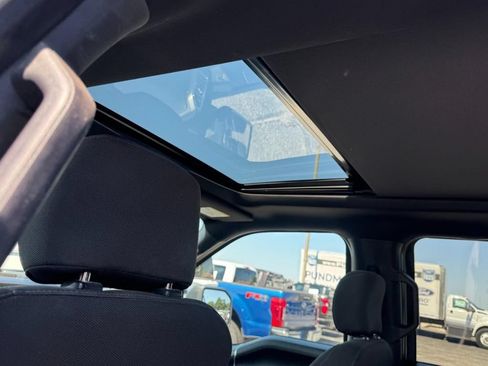 Used 2019 Ford F150 XLT w/ Equipment Group 302A Luxury AWD/4WD image 11