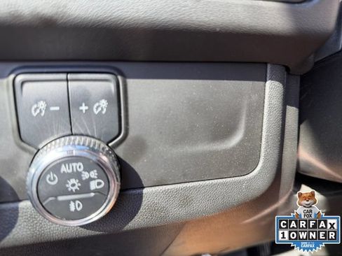 Used 2024 GMC Yukon AT4 w/ Technology Package AWD/4WD image 12