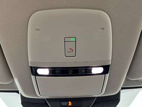 Used 2023 Nissan Ariya FWD image 35