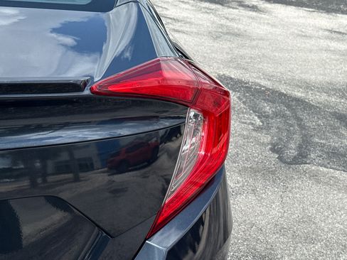 Certified 2020 Honda Civic EX image 16