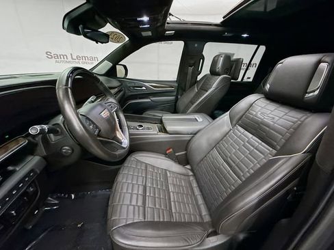 Used 2023 Cadillac Escalade ESV Sport Platinum w/ LPO, ONYX Package image 19