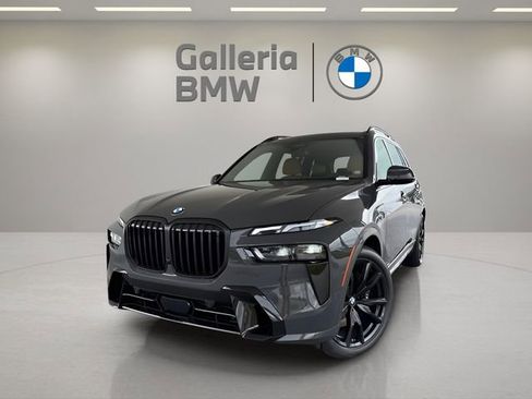 Used 2026 BMW X7 xDrive40i image 1