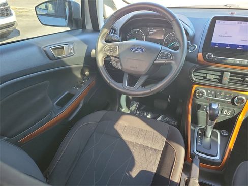 Used 2021 Ford EcoSport SE w/ SE Appearance Package image 8